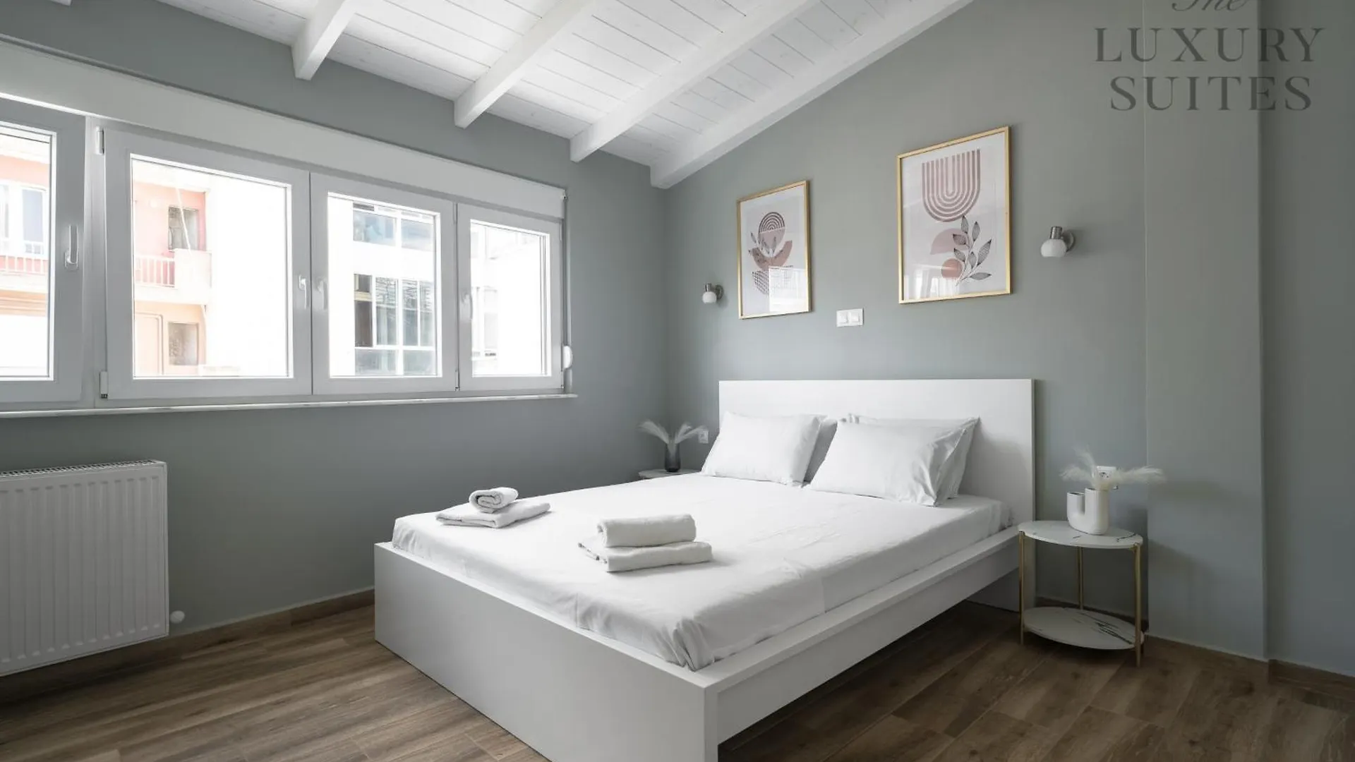 Niraya 2 Bedroom Penthouse, The Luxury Suites Thessaloniki